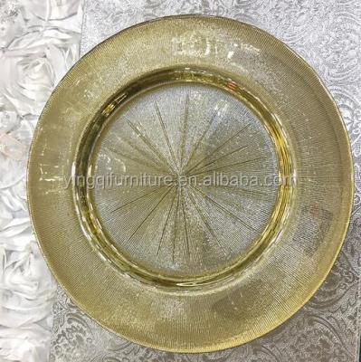 China Ice Colored Gold Glass Charger Plates For Wedding Decoration for sale