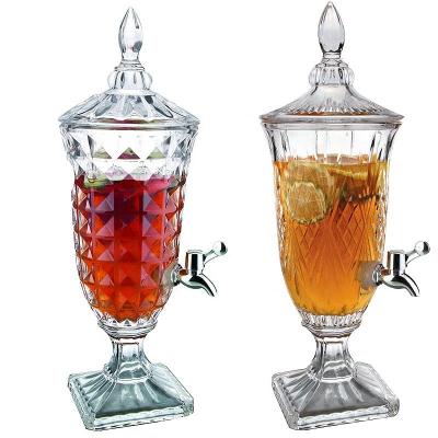 China Traditional High Quality Wholesale Clear Transparent Glass Beverage Dispenser Juice Jar 1.8L With Tap for sale