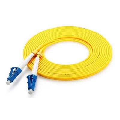 China Simplex/Duplex FTTH-optische glasvezel binnenplaatskabel SC/APC-SC/APC optische springkabel Te koop