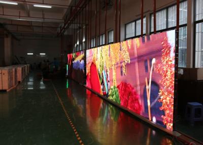 China Sistema comercial del panel de pared del LED, cartelera video del hierro de la pared SMD de P5 LED en venta