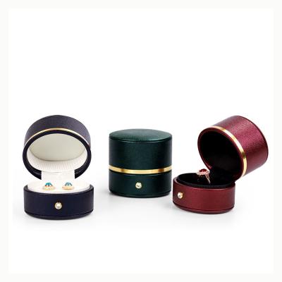 China Classic Burgundy Black Round Jewelery Packaging Box Gold Trim Ring Earring Necklace Jewelry Packaging Boxes Red for sale