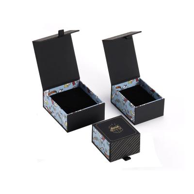 China Packaging Magnetic Jewelry Paper Jewelry Box Gift Packaging Box For Ring Earring Gold Silver for sale