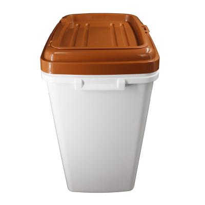 China Large Sustainable Plastic Dog Food Storage Container Bin Wholesale for sale