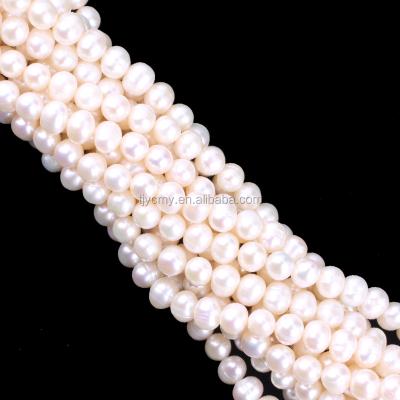 China Classic Loose Freshwater White Pearl Potato 5-6mm Pearls for sale