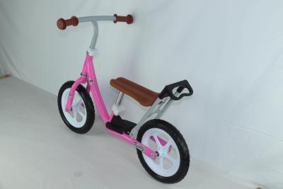 China 50KG a carga EVA Wheels Kids Scooter Bike com pais empurra o punho à venda