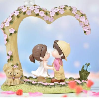 China Europe Cartoon Couples Boy Girl Figurines Wedding Topper Cake Decorating Dolls for sale