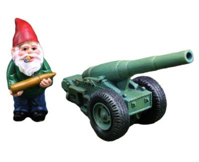 China Wholesale Decoration Indoor Outdoor Mini Figurine Europe Ornaments Resin Garden Gnome Set for sale