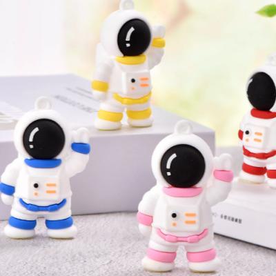 China Baby Cartoon Toy Astronaut Wear Hats Mini Action Figure Boys Girl Figure Mini Key Chain Cartoon Plastic Figure for sale