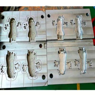 China 2022 factory design big silicone mold baby silicone mold maker Custom 3d bottle mold rubber liquid silicone high quality stone animal custom mold for sale