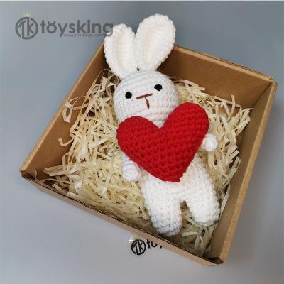 China Best Gifts TK 100% Handmade Crochet Valentine's Day Gifts Support Rabbit Hug Heart Love You Play for sale