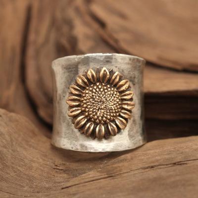 China Best-selling vintage jewelry personality retro sunflower flower creative simple casting ring sunflower ring for women for sale