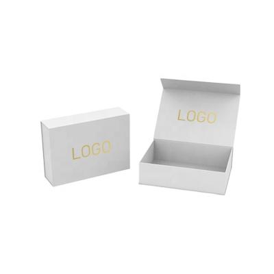 China Fashion Small Closure White Paper Recyclable Magnetic Gift Box Luxury Packaging Magnetic Paper Box for sale