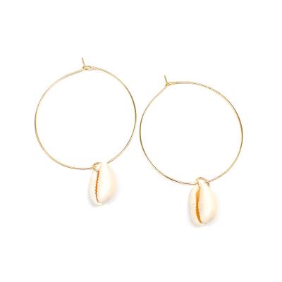 China Fashionable New Personality Style Earrings Women Natural Shell Earrings for sale