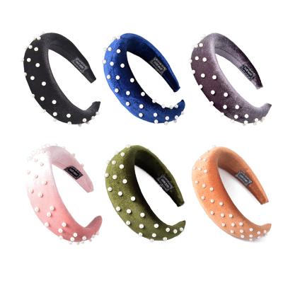 China Popular Wholesale Fashion Luxury Women Velvet Sponge Headbands With Pearl Thick Padded Headband For Women for sale