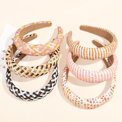 China Popular Wholesale Grass Raffia Thick Straw Woven Headband Vintage Padded Headband For Women for sale