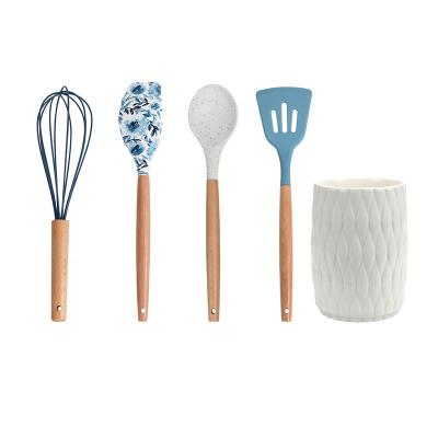 China Sustainable Homes Kitchen Cooking Tool Kit Non Stick 5PCS Food Grade Silicone Beater Spatula Utensil Set With Wooden Handle for sale