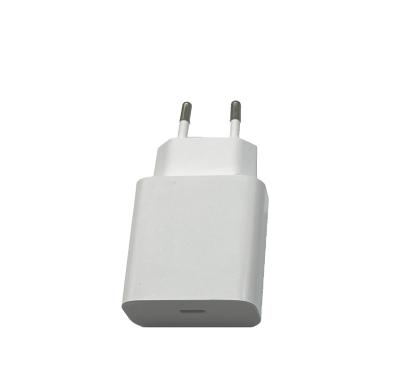 China Original Factory Wholesale Original iPhone USB-C 20w Power Mobile Phone Adapter QC3.0 Type C Palladium 20w Apple Charger Head EU Charger for sale