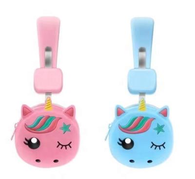 China Cute Colorful Stereo Cat Ear Headphones Silicone Toys TWS Over-ear Earphone Wireless BT Headphone Girl (True Wireless Stereo) AH-807B for sale