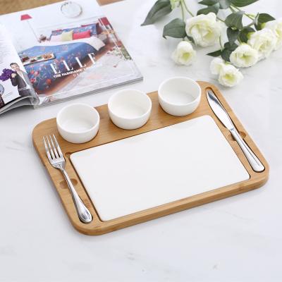 China Viable Custom Logo Engraved Kitchen Bamboo Wood and Porcelain Wood Cutting Board Choppers for sale