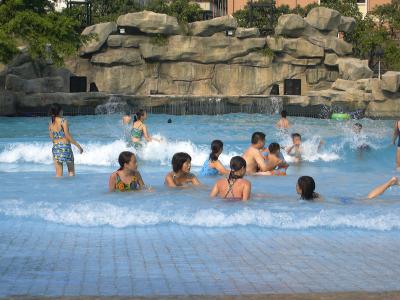 China pneumatische Wellenbad-Maschine für Kinder-/Kindervergnügungspark zu verkaufen