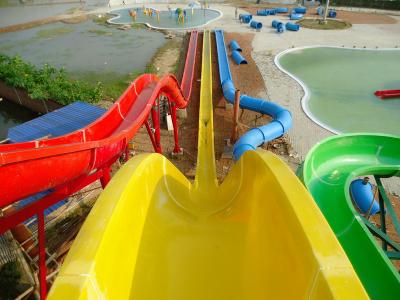 China schiebt hoher Swimmingpool des freien Falls 10meters, Wasser-Vergnügungspark-Faser-Objektträger im Freien zu verkaufen