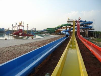 China big long colorful Free Fall Water Slide , fiberglass Racing Extreme slides for sale