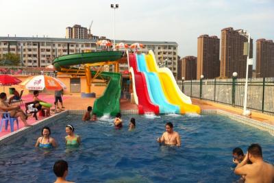 China Swimming Pool Fiberglass Water Slides 5m Height For Children And Adults for sale