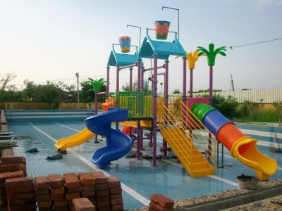 China Kinderfiberglas-Aqua-Spritzen-Wasser-Parks im Freien, Wasser-Spielplatz für Familie zu verkaufen