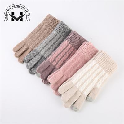 China New Knitted Acrylic Elastic Fingerless Touch Screen Striped Mitt Non Slip Full Touch Screen Finger Mitt for sale