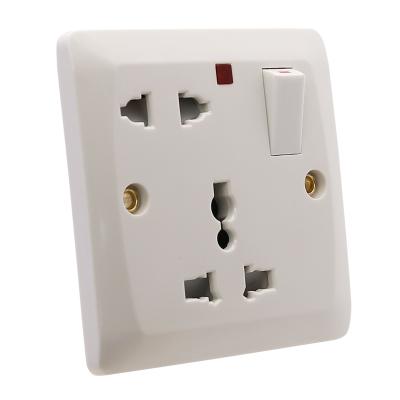 China Residential 5pin / Multipurpose Multi Function Switched Plug With Neon Electrical Plug for sale