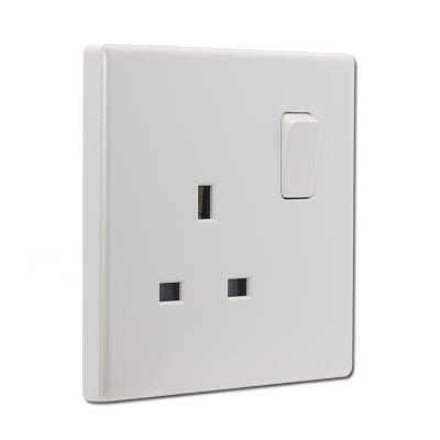 China 1 Gang 13A Residential/General Purpose UK Socket with Neon Single Pole UK Standard Wall Socket for sale