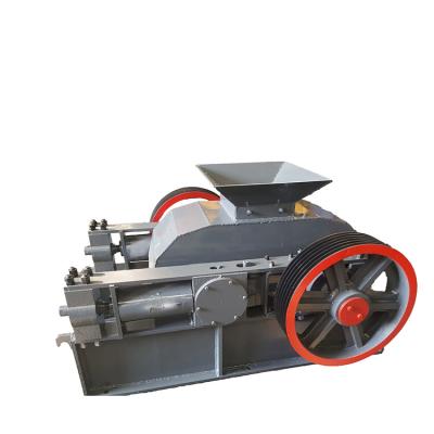 China Medium or Low-hardness Dual Quarry Roll Crusher Manufacturer Used For Crushing And Rocks Roller Crusher Engine for sale