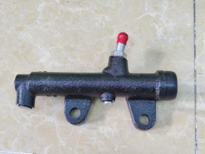 Chine 46801-00Z05 Clutch Master Cylinder For NISSAN UD Truck à vendre