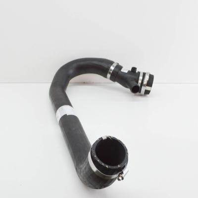 Cina LR024305 Intercooler Throttle Body Hose Evoque L538 Throttle Body Coolant Hose in vendita