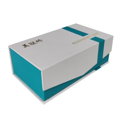 China Recycled Materials Wholesale Custom Magnetic Lid Green White Closure Big Small Gift Box For Medical Instruments for sale