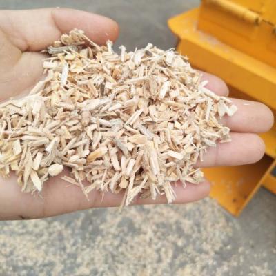 China Crush Wood Logs Making Sawdust Production Machine Sawdust Making Machine With Wheels for sale