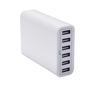 中国 Wholesale Mobile Phone 5V 12A 60W 6-Port USB Wall Charger Multi USB Charger Station Cell Phone Left Charging Station For Smart Devices 販売のため