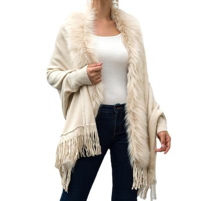 China Anti-Wrinkle Fur Collar Winter Shawls Wraps Bohemian Fringe Oversized Women's Winter Poncho Capes Batwing Sleeve Cardigan for sale