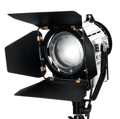 China LED Video Spotlight 100W for Studio Photography Continuous Lighting 3200K/5600K Bicolor 31*25*24cm Camera for sale