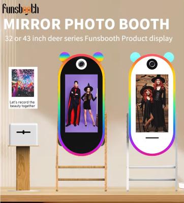 China Digital Automatic Smart Mirror Surface Touch Screen Photobooth With HD Camera Photo Printer for sale