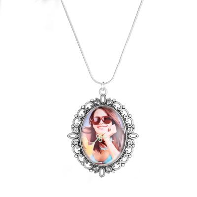 China Fashion Trendy Jewelry Necklace Metal Blanks Sublimation New Arrivals Pendant Necklace As Small Gift for sale