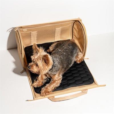 China 2023 Popular Water Resistant Pet Carrier Designed For Small Dogs Cats Puppies Pet Travel Carrying Handbag for sale