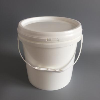 China Eco - Friendly 10l Plastic Bucket Container With Lid 10 Liter Plastic Bucket Food Grade for sale