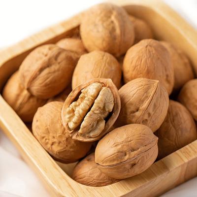 China Wholesale Dried Walnuts Specialty Nuts Dried Food for sale