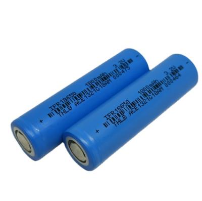 China Toys rechargeable lithium ion battery 18650 3.2V 2000mAh battery cells lifepo4 batteries for sale