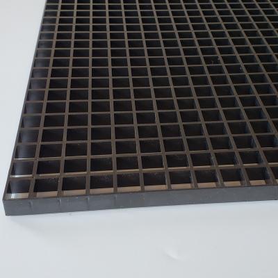 China Viable Plastic Black Eggcrate Shelf Coral Propagation Racks For Aquariums Fish Tanks Factory Low Price for sale