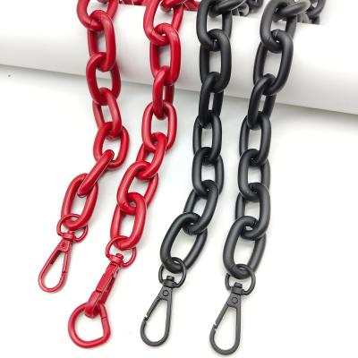 China User-Friendly Yiwu Hongchao Customized High Quality Red Black Aluminum Spray Paint Bag Chain Chain Accessories 6.0(23*36)mm for sale