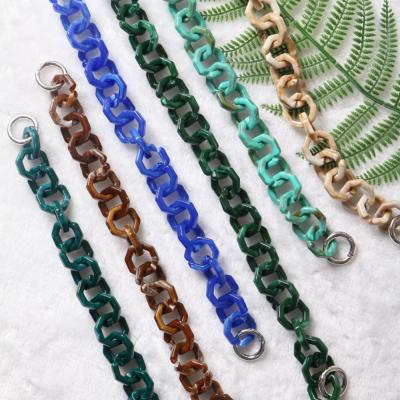 China Manufacturers Friendly Leads Fashion Colorful Acrylic Chain Links Plastic Bag Chain Octagonal Luggage Chain Accessories for sale