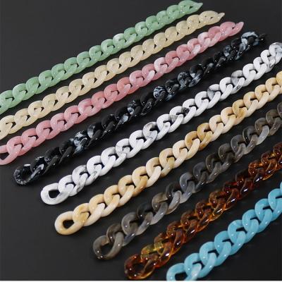 China Customized Colorful Transparent Cuban Chunky Chain Acetic Acid New Crystal Clear Acrylic Long Sunglasses Chain for sale