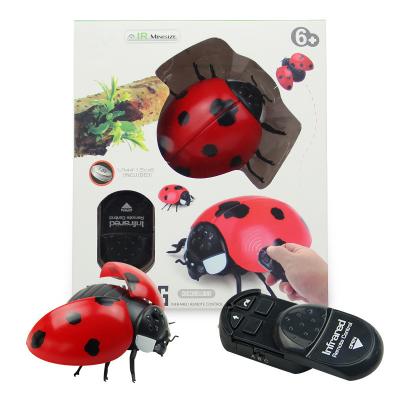 China New innovative RC hobby XY-332 kids plastic rc insect toy with light for sale